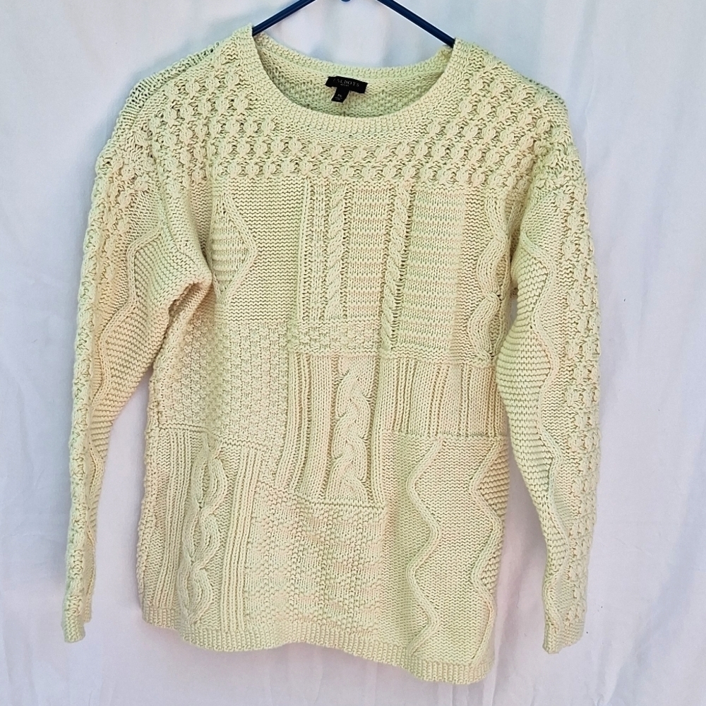 Talbots women's crew neck cable knit cotton sweater cream size medium petite